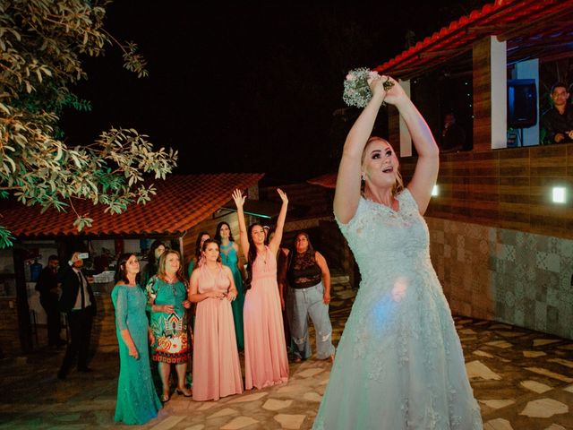 O casamento de Felipe e Dayanne em Esmeraldas, Minas Gerais 21