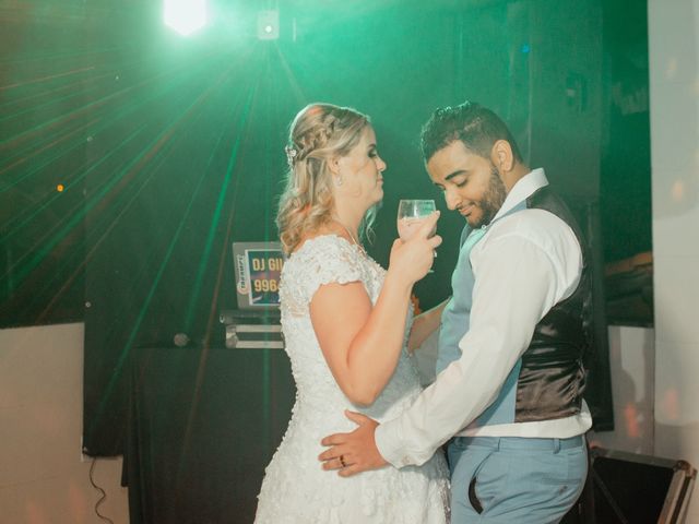 O casamento de Felipe e Dayanne em Esmeraldas, Minas Gerais 26