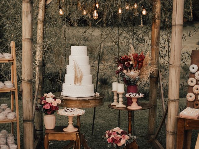 O casamento de Maikon e Tay em Curitiba, Paraná 112