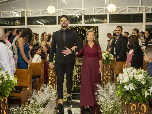 O casamento de Lucas e Ariana em Caieiras, São Paulo Estado 4