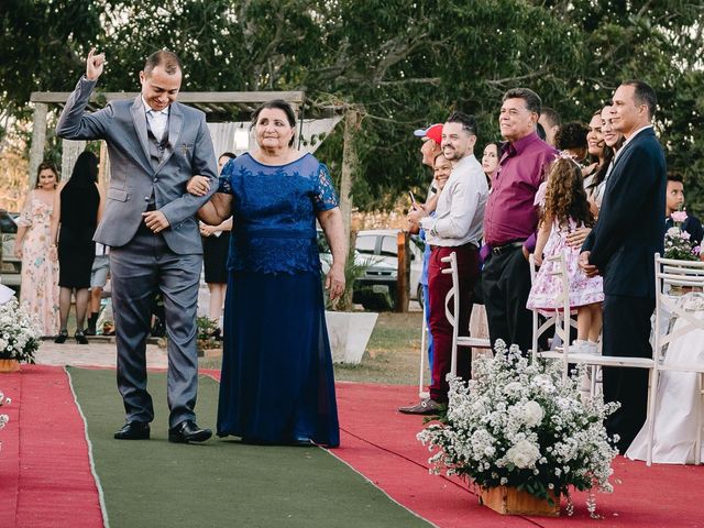O casamento de Eduardo Freitas e Ana Flavia em Inimutaba, Minas Gerais 13