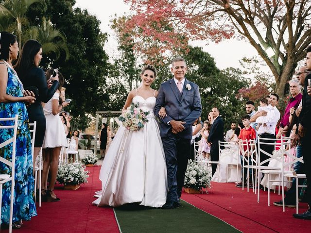 O casamento de Eduardo Freitas e Ana Flavia em Inimutaba, Minas Gerais 16