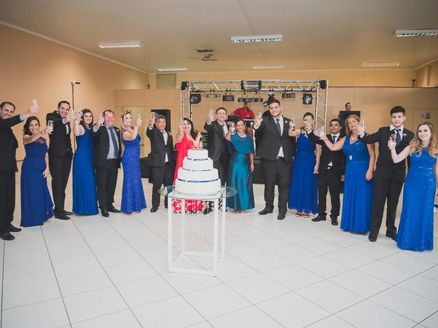 O casamento de Adriano e Deise em Curitiba, Paraná 53