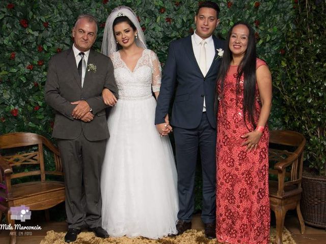 O casamento de Leandro e Larissa em Curitiba, Paraná 45