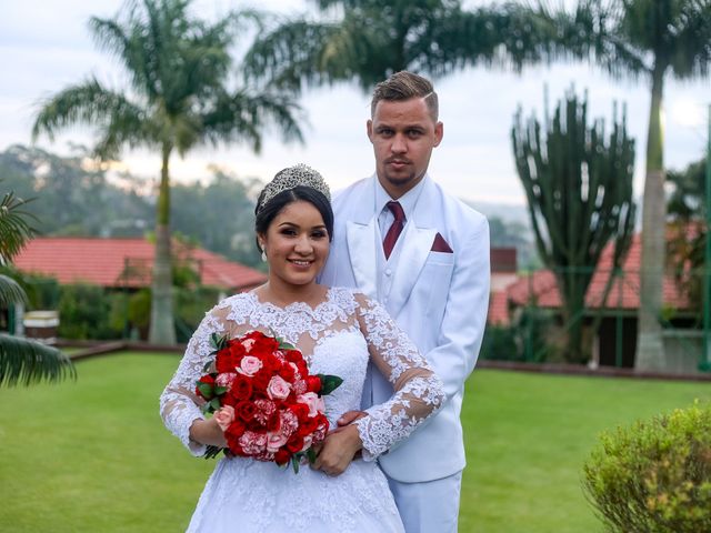 O casamento de Miquéias e Alicia em Poá, São Paulo Estado 2