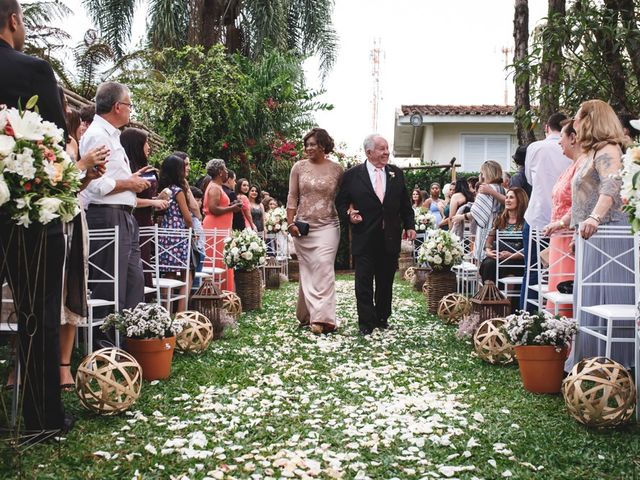 O casamento de Gustavo e Fernanda em Cotia, São Paulo Estado 6