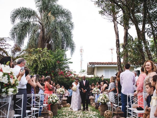 O casamento de Gustavo e Fernanda em Cotia, São Paulo Estado 8