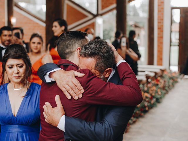 O casamento de Paloma de Jesus Campos e Vitor Hugo Monteiro em Curitiba, Paraná 75