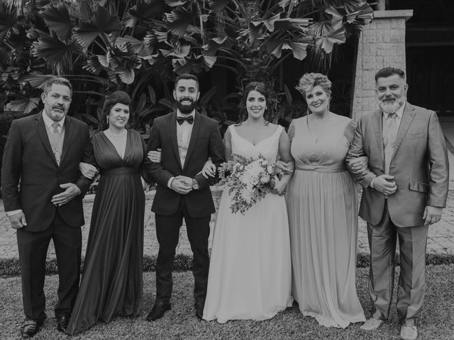 O casamento de Paloma de Jesus Campos e Vitor Hugo Monteiro em Curitiba, Paraná 121