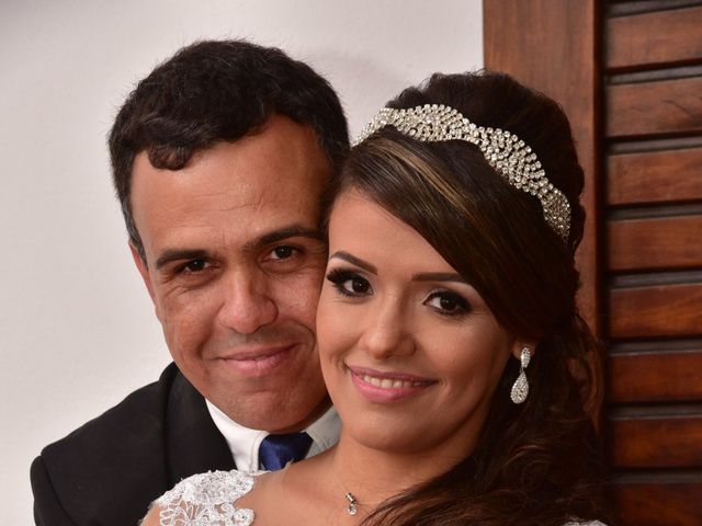 O casamento de Aurélio e Renata  em Caraguatatuba, São Paulo Estado 6