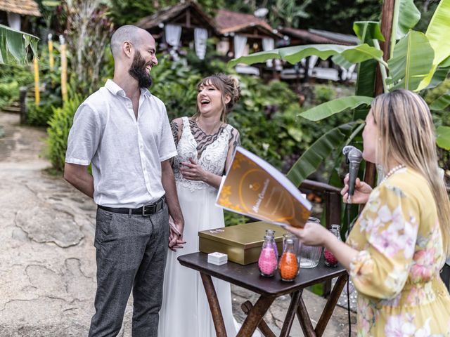 O casamento de Sheena e Vinni em Angra dos Reis, Rio de Janeiro 16