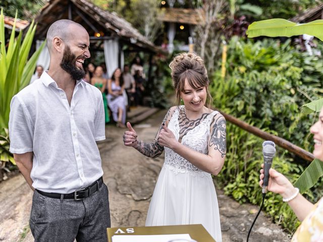 O casamento de Sheena e Vinni em Angra dos Reis, Rio de Janeiro 19