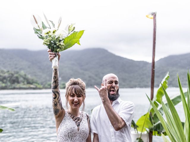 O casamento de Sheena e Vinni em Angra dos Reis, Rio de Janeiro 29