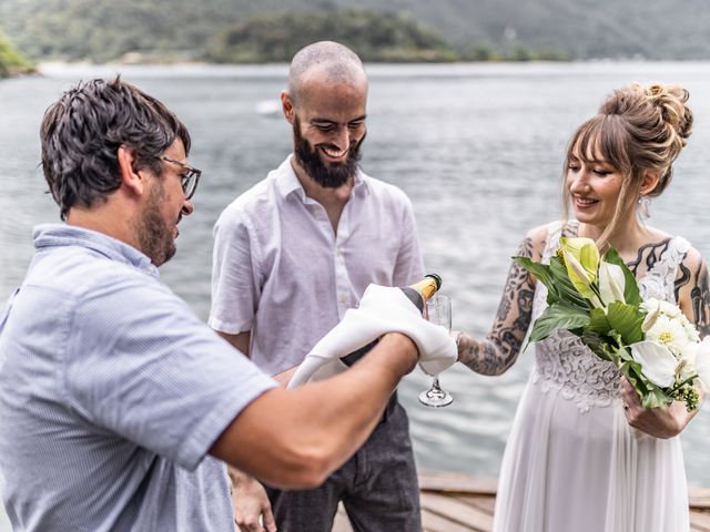 O casamento de Sheena e Vinni em Angra dos Reis, Rio de Janeiro 34