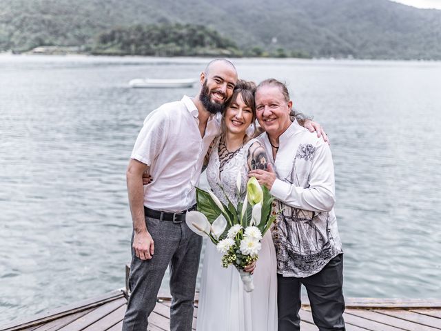 O casamento de Sheena e Vinni em Angra dos Reis, Rio de Janeiro 43