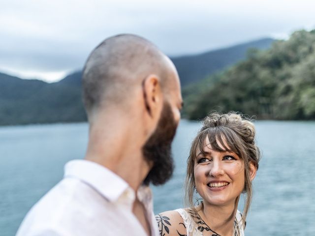 O casamento de Sheena e Vinni em Angra dos Reis, Rio de Janeiro 54