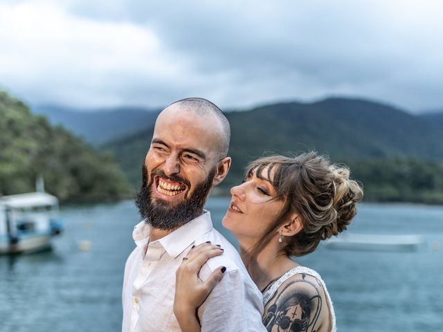 O casamento de Sheena e Vinni em Angra dos Reis, Rio de Janeiro 57