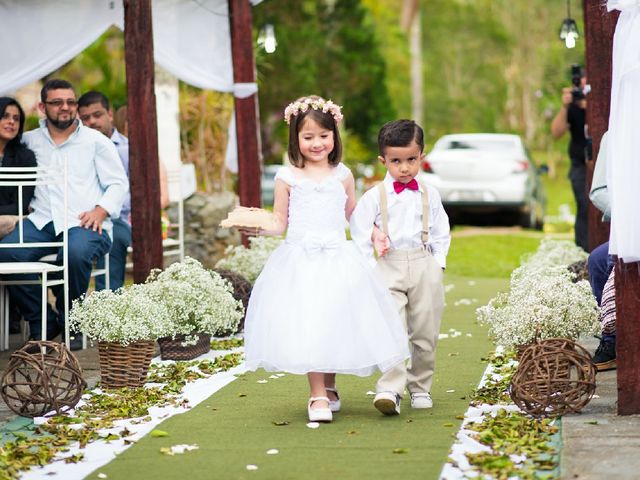 O casamento de Felipe e Daniele em Mairiporã, São Paulo Estado 4