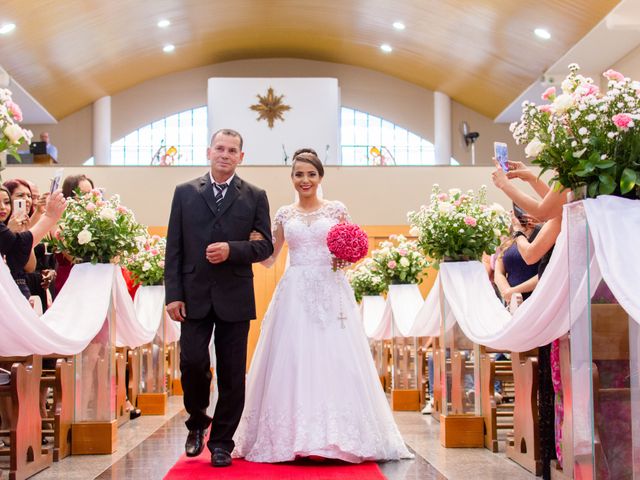 O casamento de Tiago e Kelly em Carapicuíba, São Paulo Estado 48
