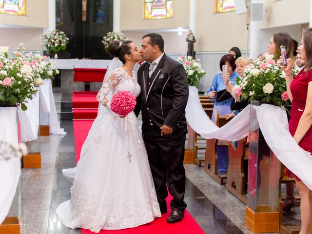 O casamento de Tiago e Kelly em Carapicuíba, São Paulo Estado 73