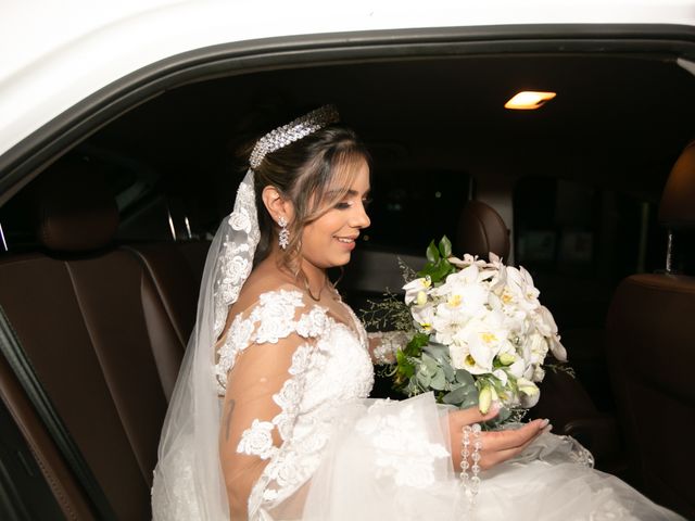 O casamento de Silvio e Raphaela em Belo Horizonte, Minas Gerais 35