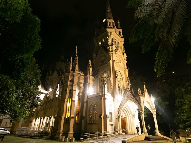 O casamento de Silvio e Raphaela em Belo Horizonte, Minas Gerais 37