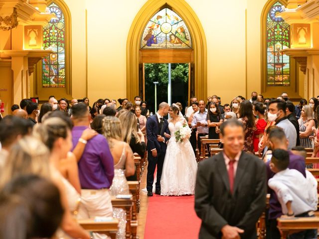 O casamento de Silvio e Raphaela em Belo Horizonte, Minas Gerais 39