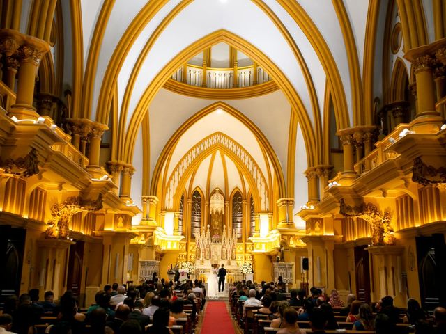 O casamento de Silvio e Raphaela em Belo Horizonte, Minas Gerais 43