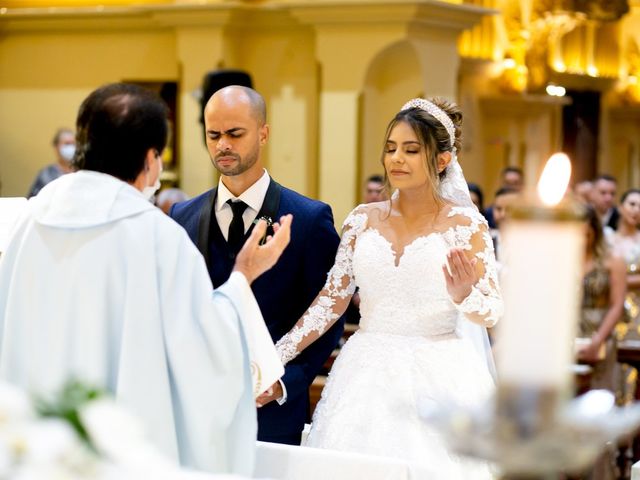 O casamento de Silvio e Raphaela em Belo Horizonte, Minas Gerais 47