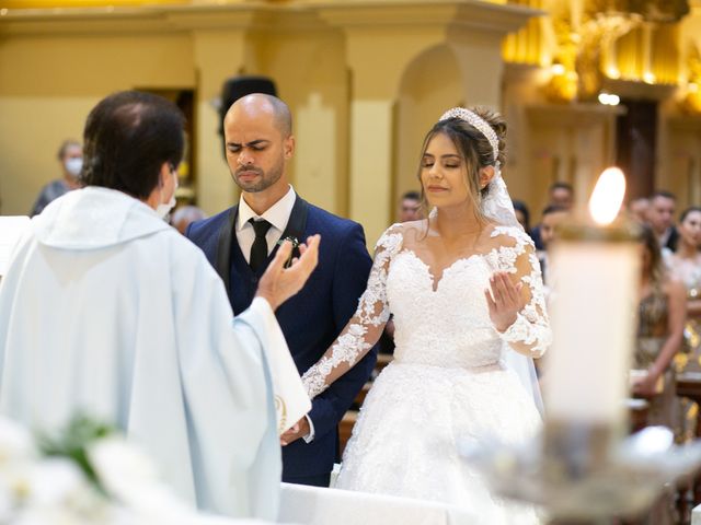 O casamento de Silvio e Raphaela em Belo Horizonte, Minas Gerais 56