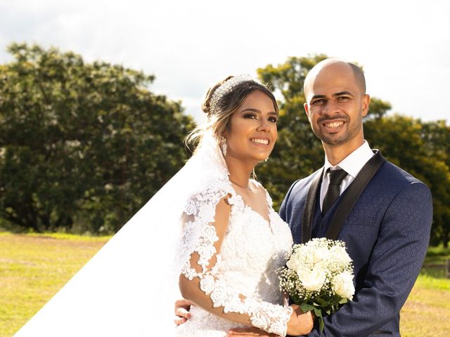 O casamento de Silvio e Raphaela em Belo Horizonte, Minas Gerais 71