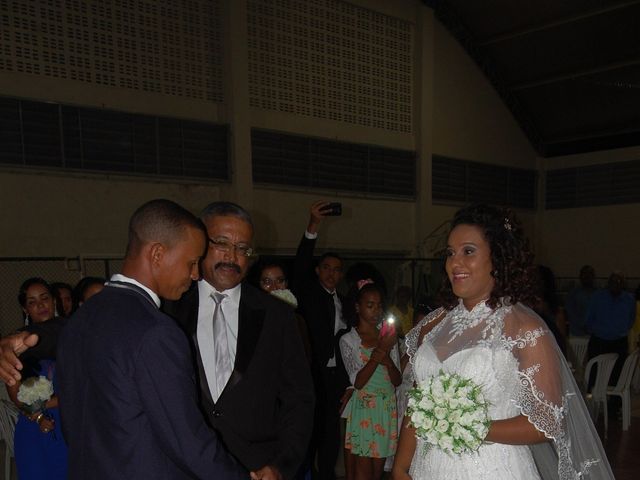 O casamento de Roberto e Kelly em Simões Filho, Bahia 6