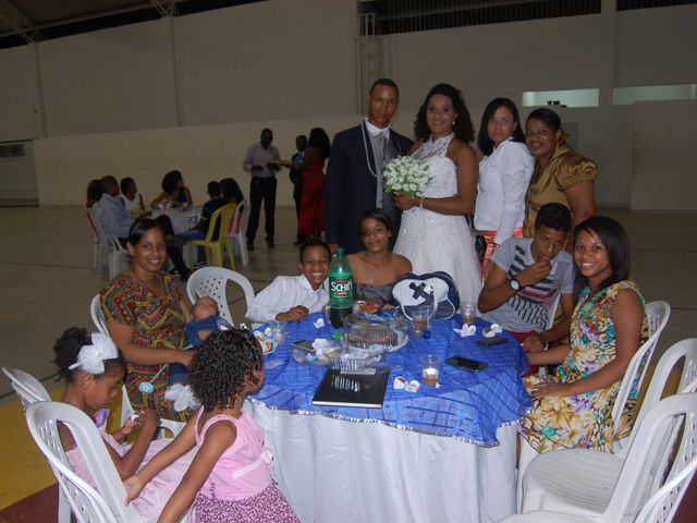 O casamento de Roberto e Kelly em Simões Filho, Bahia 12