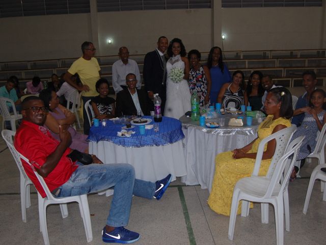 O casamento de Roberto e Kelly em Simões Filho, Bahia 15