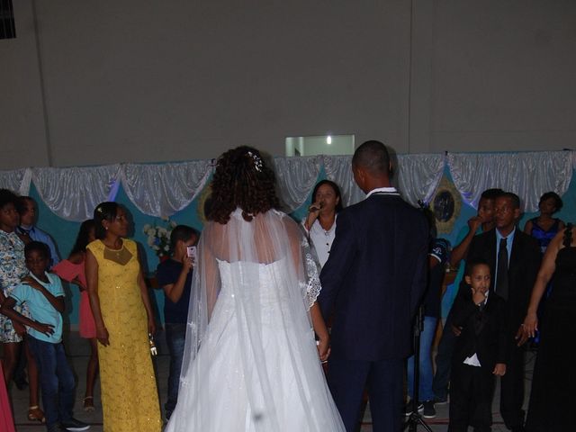 O casamento de Roberto e Kelly em Simões Filho, Bahia 29