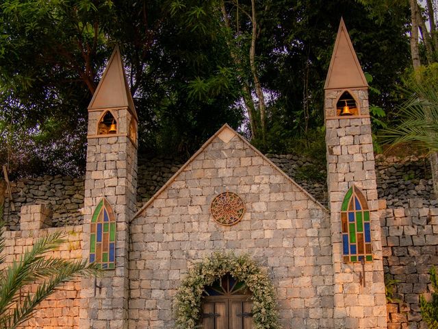 O casamento de Jeferson e Thalyta   em Santa Cruz da Serra, Rio de Janeiro 14