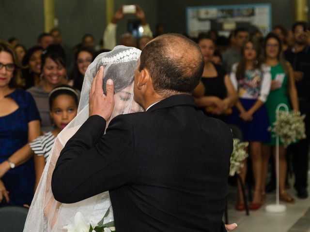 O casamento de Júnior e Alyna em Recife, Pernambuco 13