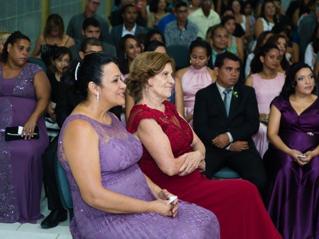 O casamento de Júnior e Alyna em Recife, Pernambuco 19