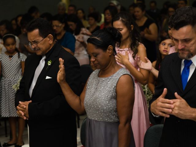 O casamento de Júnior e Alyna em Recife, Pernambuco 27