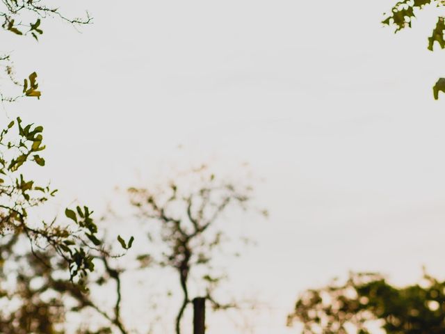 O casamento de Lucas e Larissa em Santo Antônio do Leverger, Mato Grosso 3