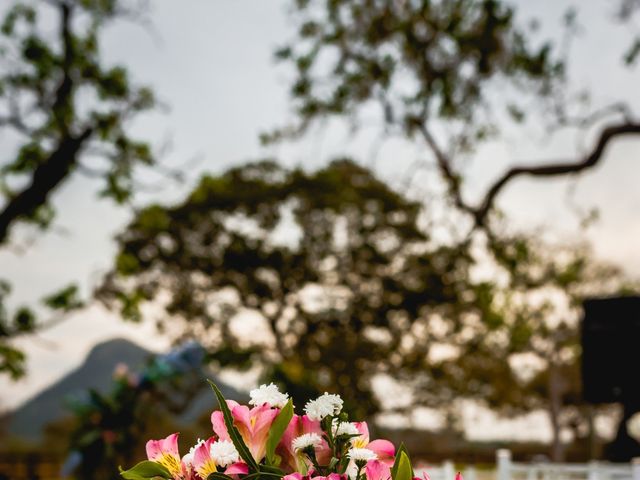 O casamento de Lucas e Larissa em Santo Antônio do Leverger, Mato Grosso 38