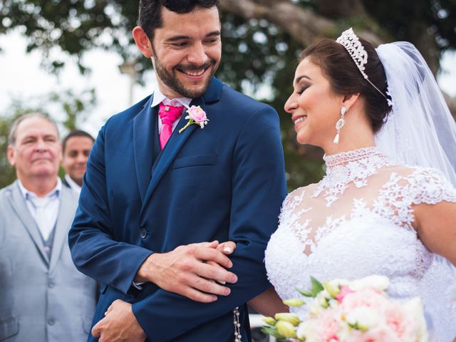 O casamento de Thiago e Lidiane em Niterói, Rio de Janeiro 36