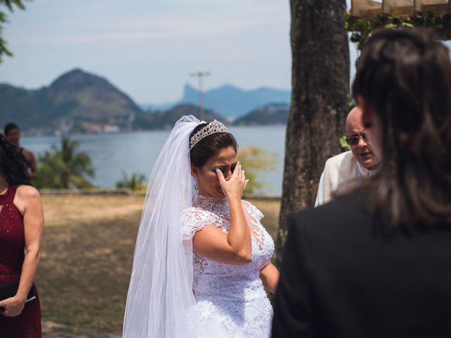 O casamento de Thiago e Lidiane em Niterói, Rio de Janeiro 44