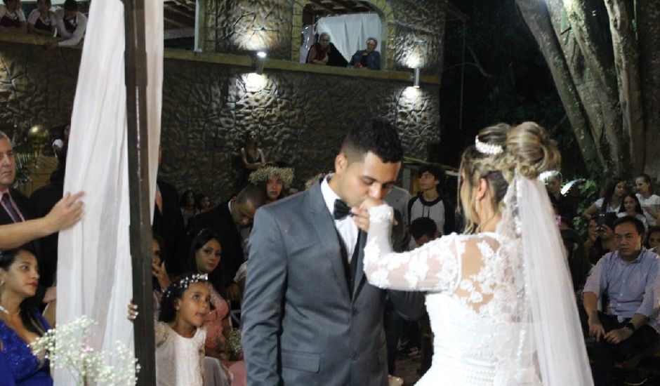 O casamento de Carlos  e Alecsandra em Guarulhos, São Paulo