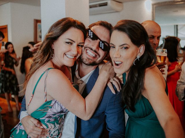 O casamento de Lucas e Brenna em Belo Horizonte, Minas Gerais 35