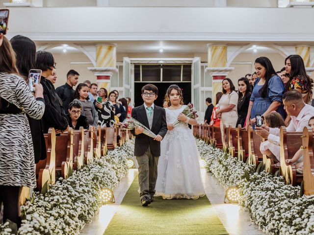 O casamento de Jonatan e Aline em Guaratinguetá, São Paulo Estado 36