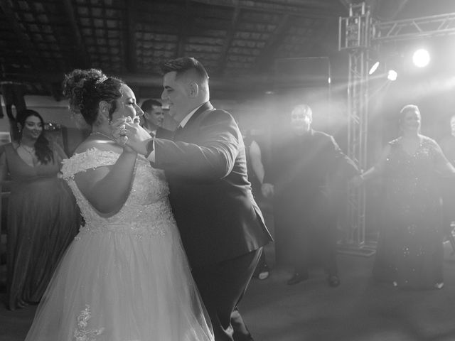 O casamento de Leticia e Leonardo em Araquari, Santa Catarina 73