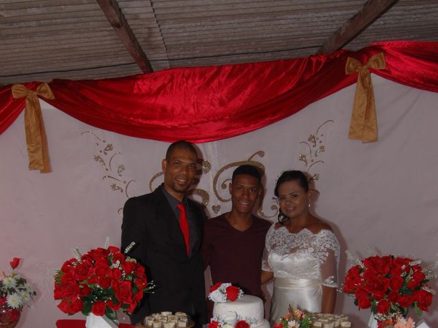 O casamento de Roberto e Elane em Simões Filho, Bahia 8