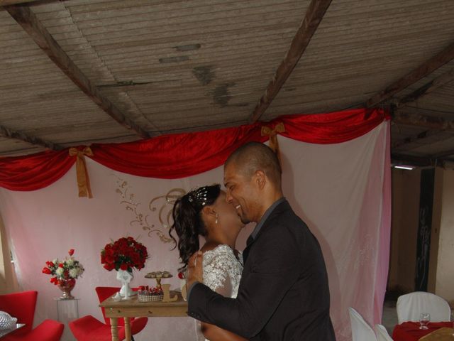 O casamento de Roberto e Elane em Simões Filho, Bahia 11