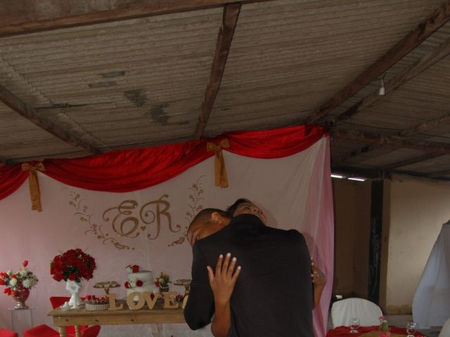 O casamento de Roberto e Elane em Simões Filho, Bahia 15